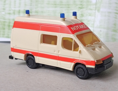 Pralin�. Ford Tranzit. Sanitn� v�z. D�lka 6cm   (A244)