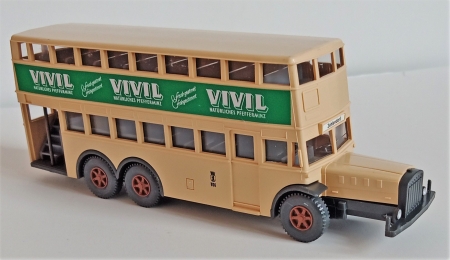 Vyprodno...Wiking. historick dvopatrov autobus. Dlka 13cm. VIVIL.   (B43)