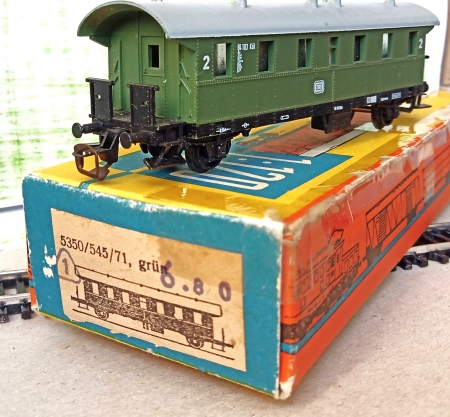 DB. TT. Osobn� historick� v�z. 2.t��da. Pru��nov� sp��hlo.  (E38)