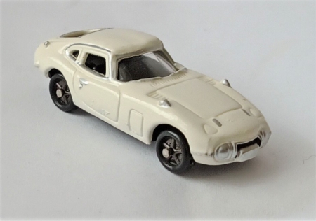 NAVI DYDO. Sportovn� auto.  (H175)