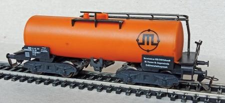 Vyprodno...DR Nkladn vz TT. Cisterna. Stav viz popis. Mtko 1:120. Zeuke.   (G72)
