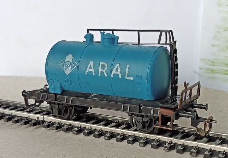 Zeuke. TT. DR. Cisterna. Nkladn vz. Sbratelsk kousek.  (A217)