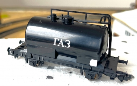 TT. Tillig. Cisterna n�kladn� v�z. Azbuka. Kinematika.  (A262)