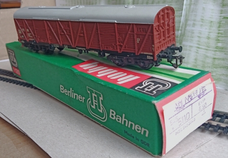 Vyprod�no...DR. n�kladn� sk���ov� v�z BROMBERG. O�ka. Krab��ka. (E24)