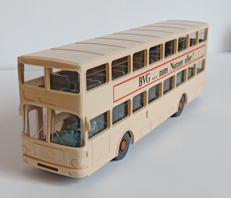 Vyprodno...Wiking. Mstsk Autobus Man 730. Patrov / Dvoupatrov. 1:87. Dlka 14cm.   (B41)