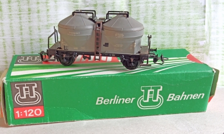 Vyprod�no...BTTB. TT. N�kladn� v�z na p�epravu cementu. (E12)