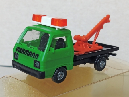 Riedze. Multic�ra. MMC L300. Pracovn� plo�ina.  (E61)