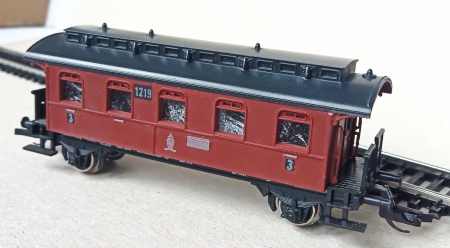 TT. BTTB. Osobn historick vz. 3.tda. Sprhla Tillig. Kovov dvojkol  (G84)